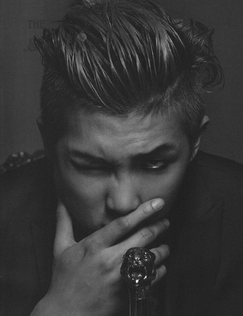 Royal attitude shayari in Hindi for boys and girls